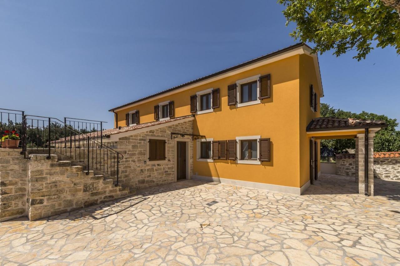 Spacious Four-Bedroom Villa Marija Klostar Exterior photo
